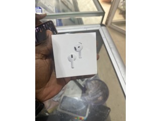 AirPods 4