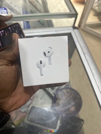 airpods-4-big-0